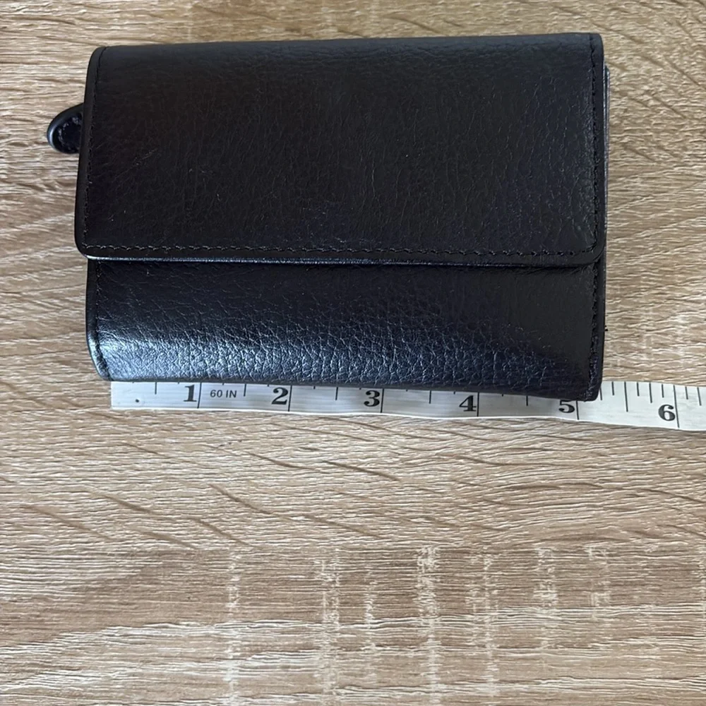 Leather Black Trifold Wallet